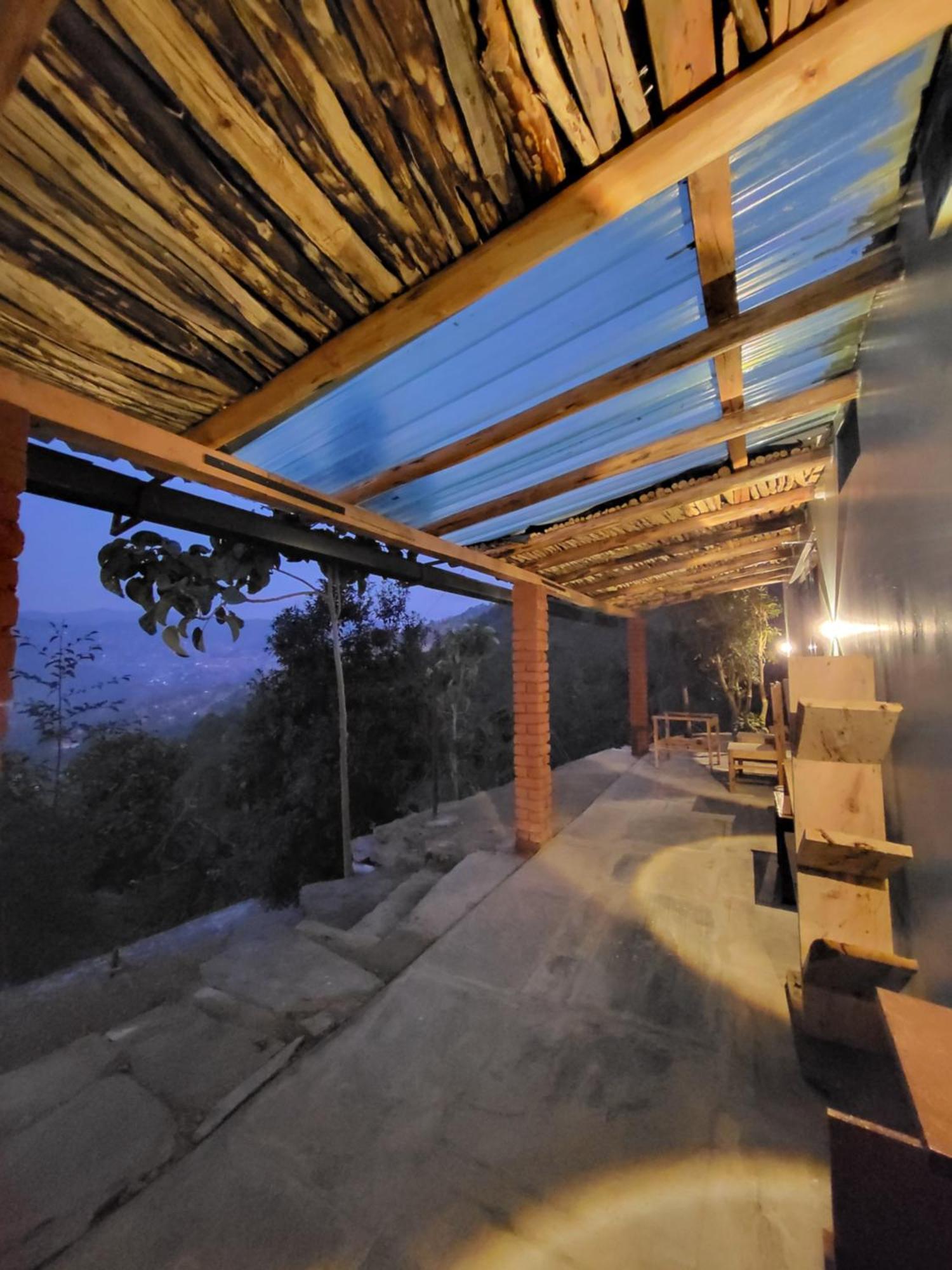 Zenoaks Homestay Алмора Екстер'єр фото