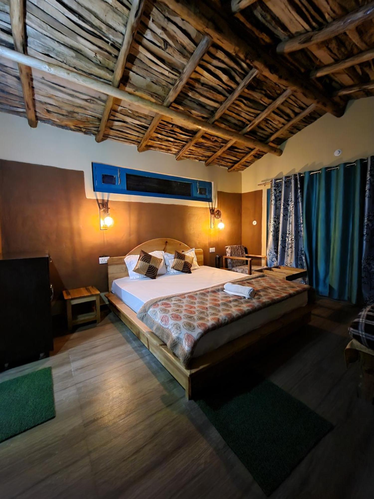 Zenoaks Homestay Алмора Екстер'єр фото